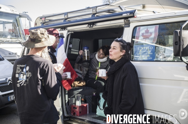 Convoi de la liberte en route vers paris.