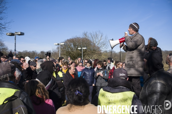 Convoi de la liberte en route vers paris.