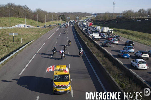 Convoi de la liberte en route vers paris.