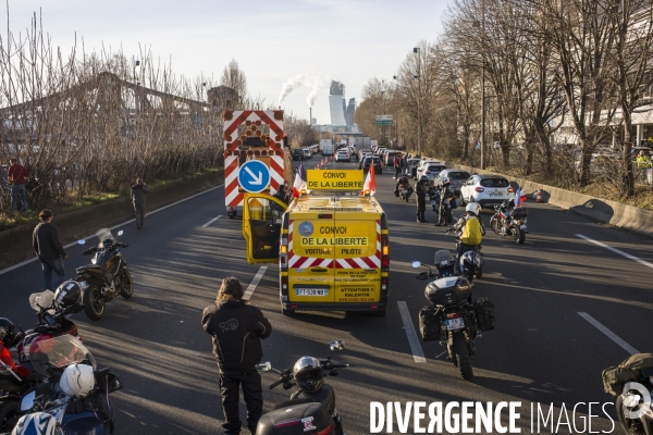 Convoi de la liberte en route vers paris.