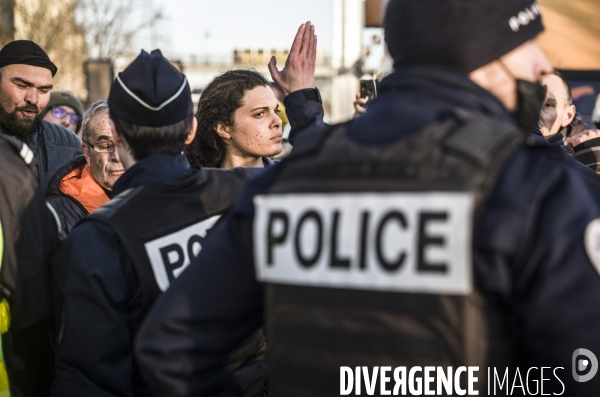 Convoi de la liberte en route vers paris.