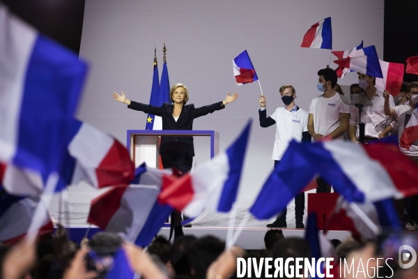 Premier grand meeting de campagne de Valérie PECRESSE au Zenith de Paris