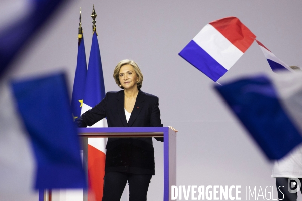 Premier grand meeting de campagne de Valérie PECRESSE au Zenith de Paris