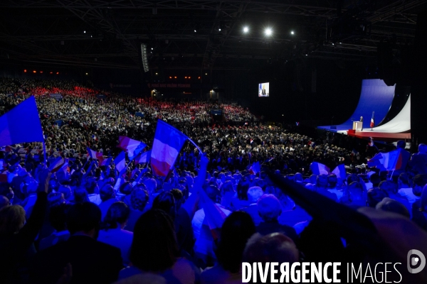 Premier grand meeting de campagne de Valérie PECRESSE au Zenith de Paris