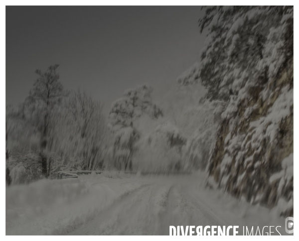 Le long de la Transbassealpine Digne-Nice (jour blanc)