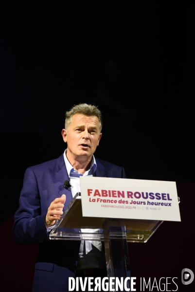 Meeting du candidat Fabien ROUSSEL (PCF) à Montreuil. Présidentielles 2022. Meeting of Fabien Roussel