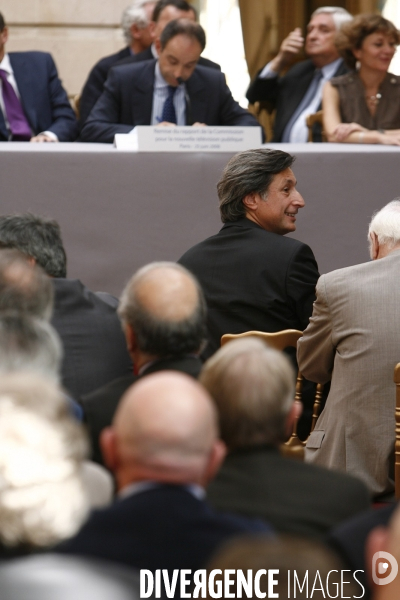 Remise du rapport de la commission cope sur la television publique