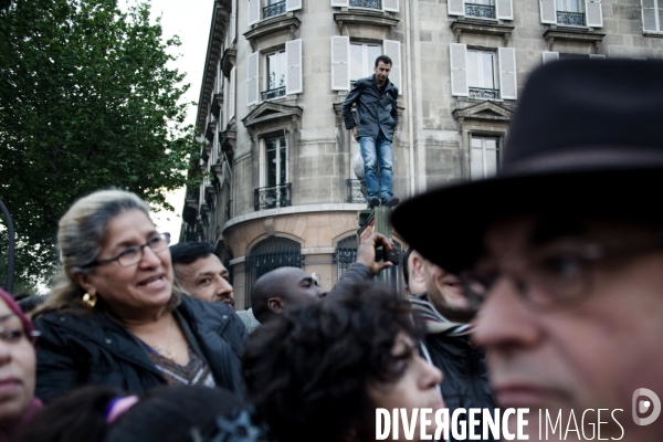 Hollande in, Sarkozy out, place de la bastille, Paris, 06/05/2012