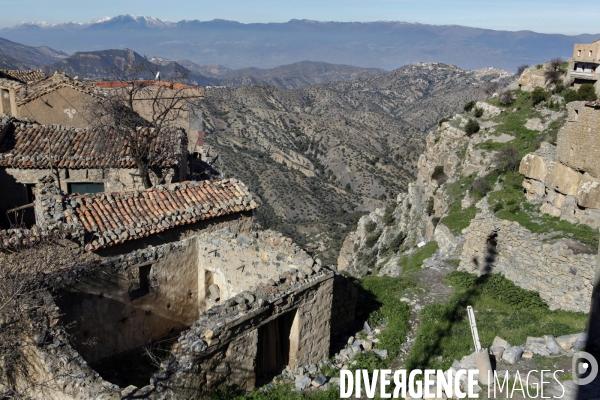 Monuments des martyrs en Algérie