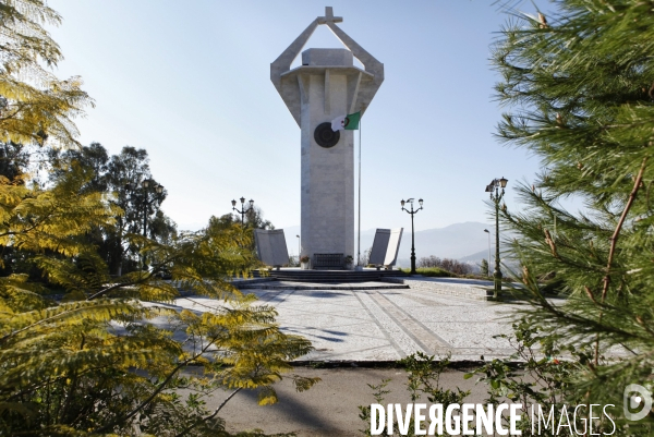 Monuments des martyrs en Algérie