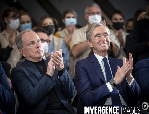 Inauguration de nouveaux ateliers Louis Vuitton par Bernard ARNAULT.