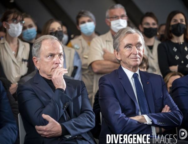 Inauguration de nouveaux ateliers Louis Vuitton par Bernard ARNAULT.