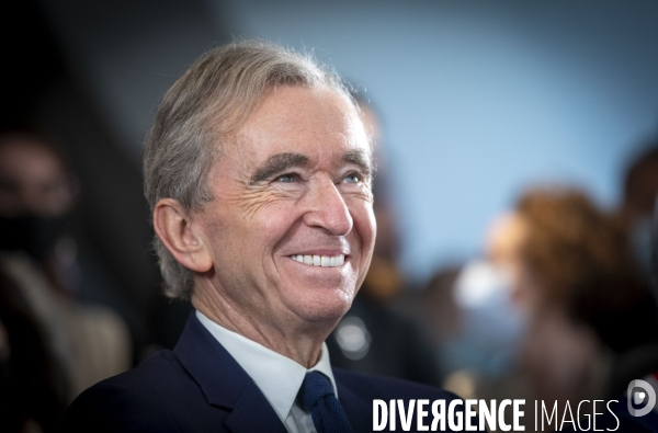 Inauguration de nouveaux ateliers Louis Vuitton par Bernard ARNAULT.