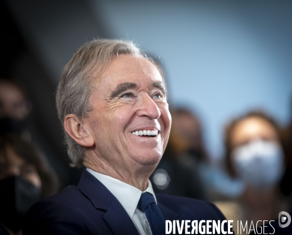 Inauguration de nouveaux ateliers Louis Vuitton par Bernard ARNAULT.