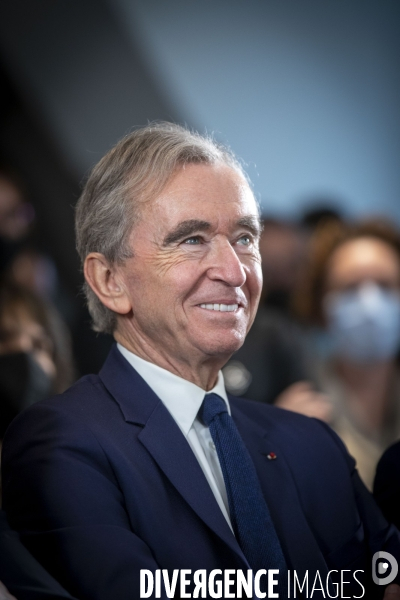 Inauguration de nouveaux ateliers Louis Vuitton par Bernard ARNAULT.