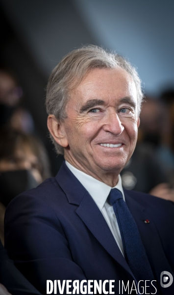 Inauguration de nouveaux ateliers Louis Vuitton par Bernard ARNAULT.