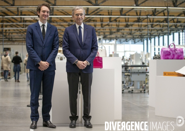 Inauguration de nouveaux ateliers Louis Vuitton par Bernard ARNAULT.