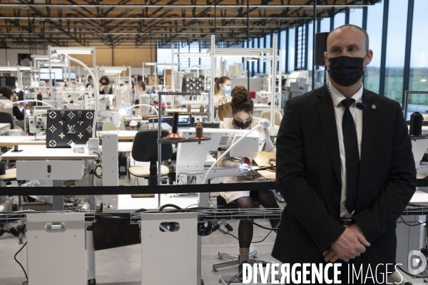 Les nouveaux ateliers de fabrication de maroquinerie de luxe LVMH.