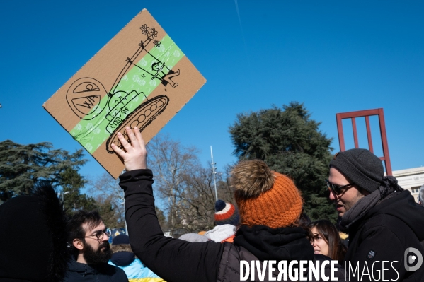 Place des Nations - Manifestation pour la Paix en Ukraine