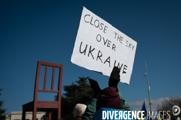 Place des Nations - Manifestation pour la Paix en Ukraine