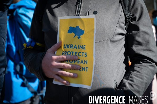 Place des Nations - Manifestation pour la Paix en Ukraine