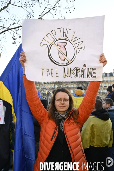 Guerre en UKRAINE. Rassemblement à Paris contre l invasion RUSSE en UKRAINE. Le 26.02.2022. Conflict in Ukraine. People protest against Russia s military invasion of Ukraine.