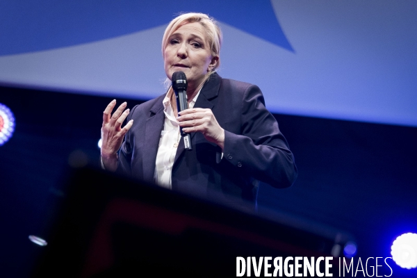 Radio France, candidats à l élection présidentielle face à 100 jeunes.