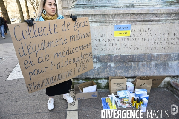 Guerre en UKRAINE. Rassemblement à Paris contre l invasion RUSSE en UKRAINE. Le 27.02.2022. Conflict in Ukraine. People protest against Russia s military invasion of Ukraine.
