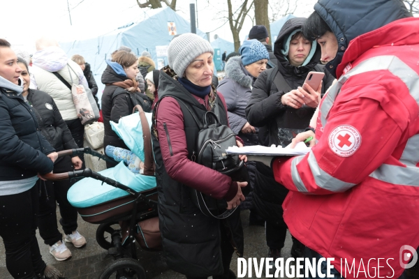 Ukraine Lviv Arrivée des déplacés de Kharkiv