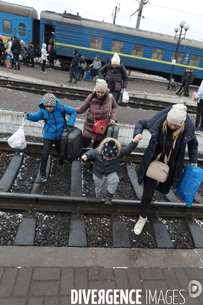 Ukraine Lviv Arrivée des déplacés de Kharkiv