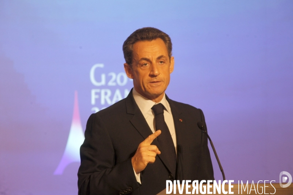 Conférence de presse de NICOLAS SARKOZY, présentation de la présidence française du G8 et du G 20