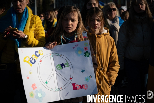 Solidarité avec le peuple ukrainien