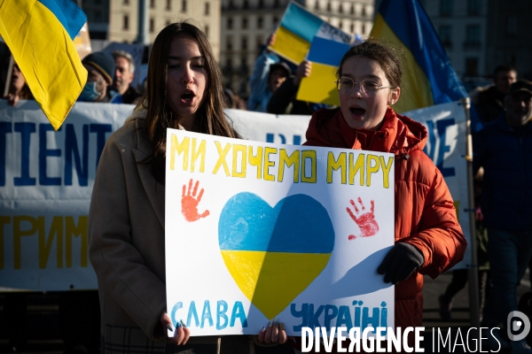 Solidarité avec le peuple ukrainien