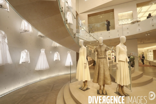 Ouverture de la nouvelle boutique dior 30 rue montaigne