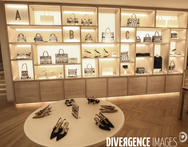 Ouverture de la nouvelle boutique dior 30 rue montaigne