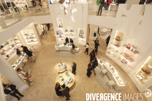 Ouverture de la nouvelle boutique dior 30 rue montaigne