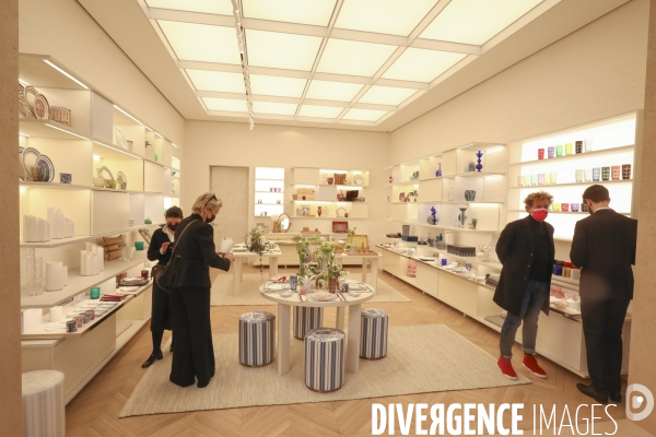 Ouverture de la nouvelle boutique dior 30 rue montaigne