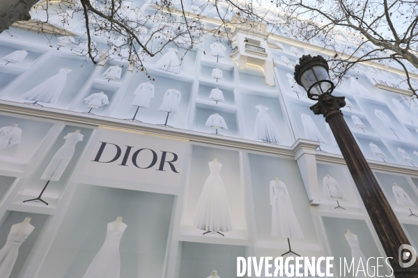 Ouverture de la nouvelle boutique dior 30 rue montaigne