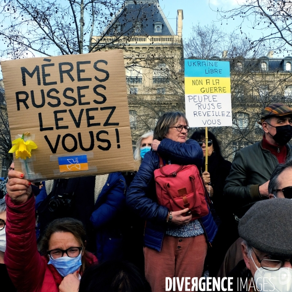 Rassemblement pour la paix et en soutien au peuple ukrainien