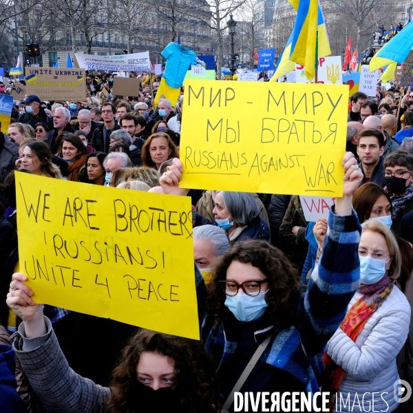 Rassemblement pour la paix et en soutien au peuple ukrainien