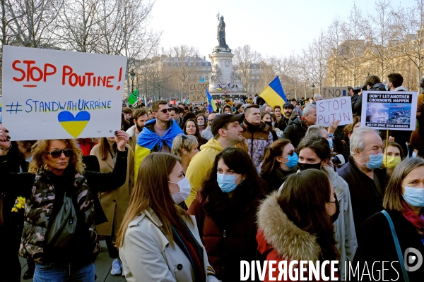 Rassemblement pour la paix et en soutien au peuple ukrainien