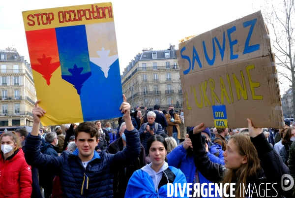 Rassemblement pour la paix et en soutien au peuple ukrainien