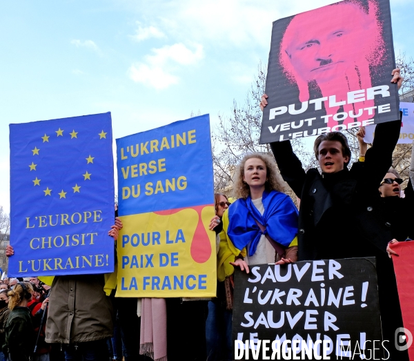 Rassemblement pour la paix et en soutien au peuple ukrainien