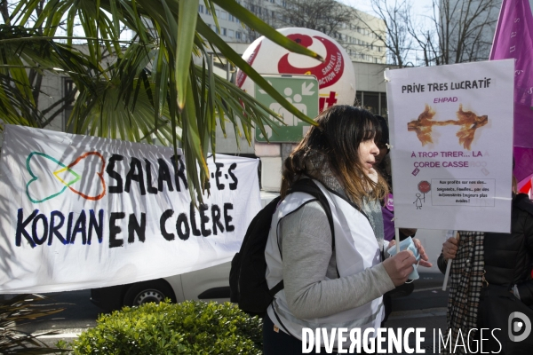 Rassemblement des grévistes des EHPAD Orpea et Korian.