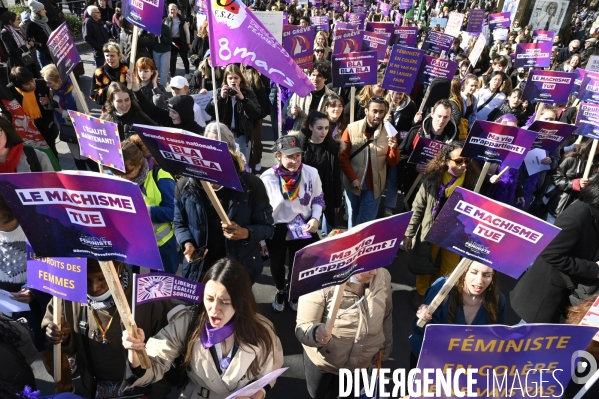 Manifestation pour La Journée internationale des droits des femmes, le 8 Mars 2022. International women sday in Paris.