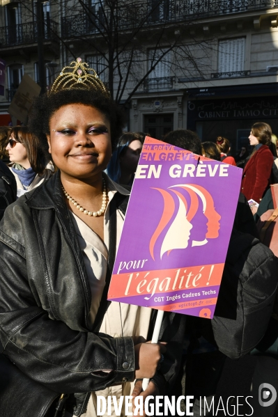 Manifestation pour La Journée internationale des droits des femmes, le 8 Mars 2022. International women sday in Paris.