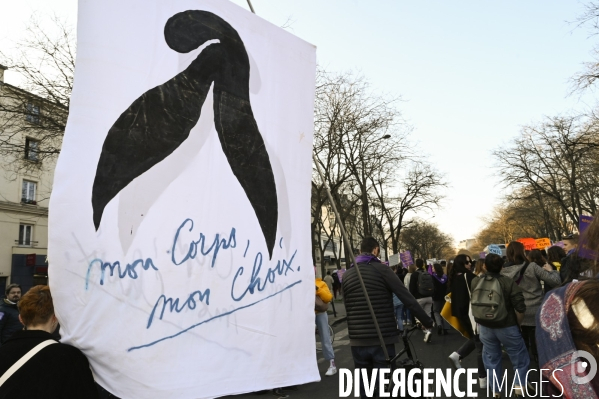 Manifestation pour La Journée internationale des droits des femmes, le 8 Mars 2022. International women sday in Paris.