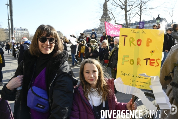 Manifestation pour La Journée internationale des droits des femmes, le 8 Mars 2022. International women sday in Paris.