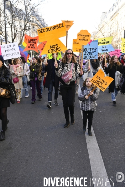 Manifestation pour La Journée internationale des droits des femmes, le 8 Mars 2022. International women sday in Paris.