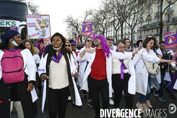 Manifestation pour La Journée internationale des droits des femmes, le 8 Mars 2022. International women sday in Paris.